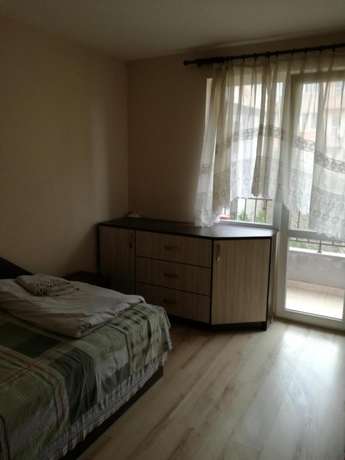 Apartmen Xan Malamir Varna Esterno foto